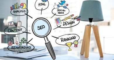 magnifying glass with seo concepts